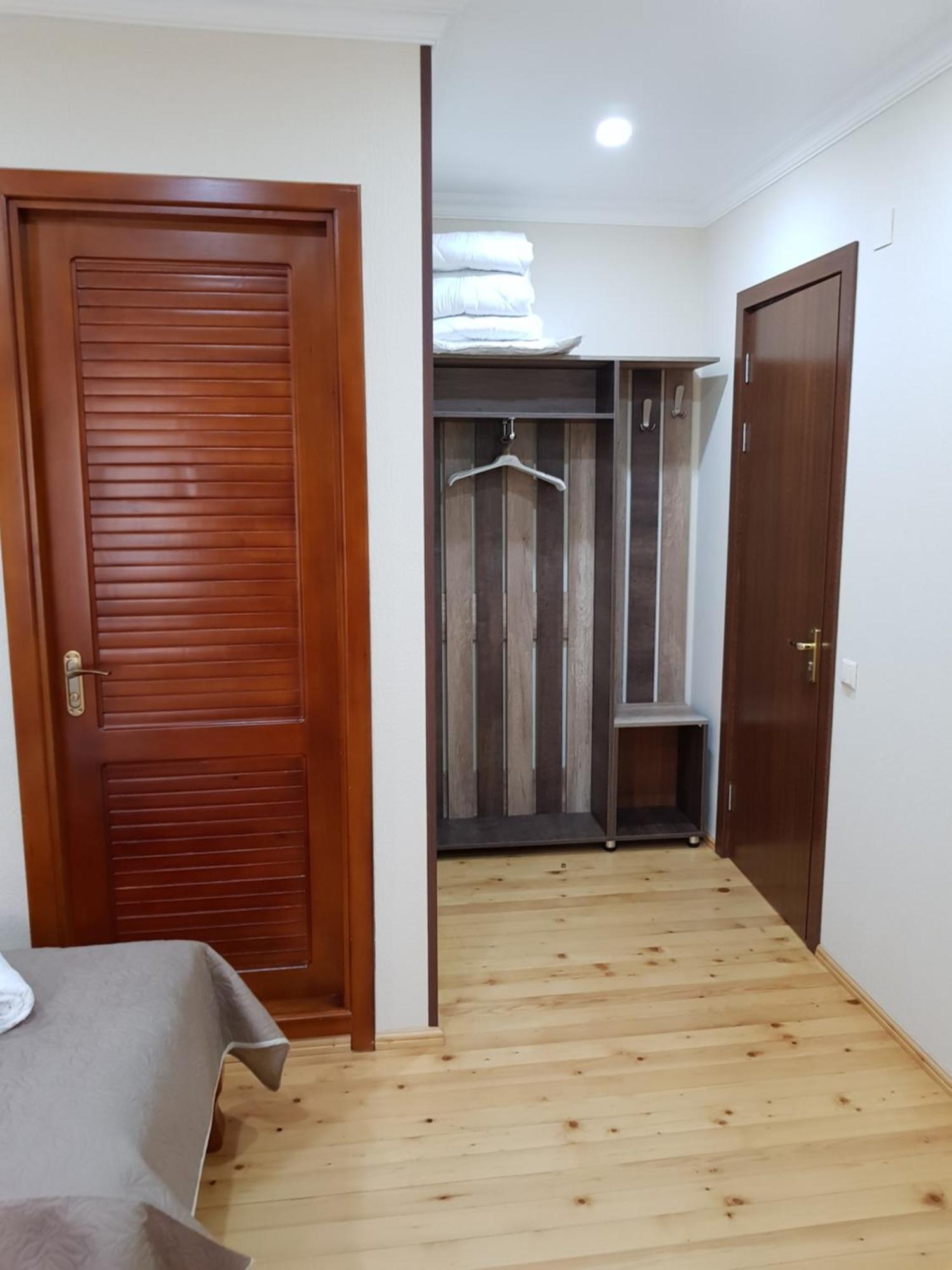 Hotel Villa Кутаиси Экстерьер фото